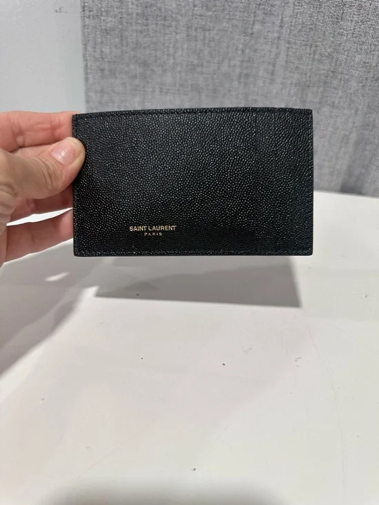 Authentic yves saint Laurent black uptown chain wallet. - Picture 9 of 15